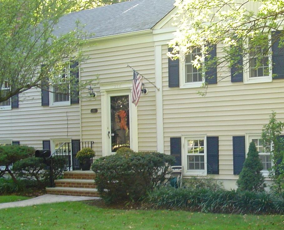 264 ASHLAND RD
