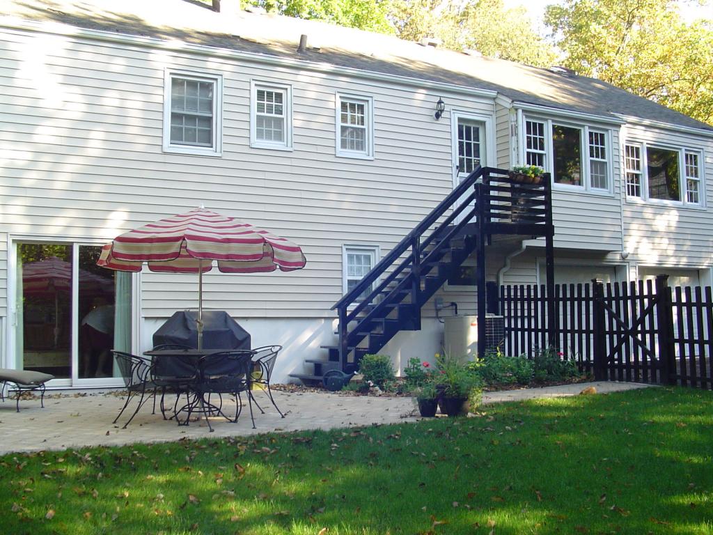 264 ASHLAND RD