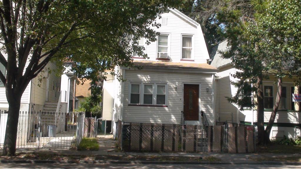 MLS #/Web ID: 2721643