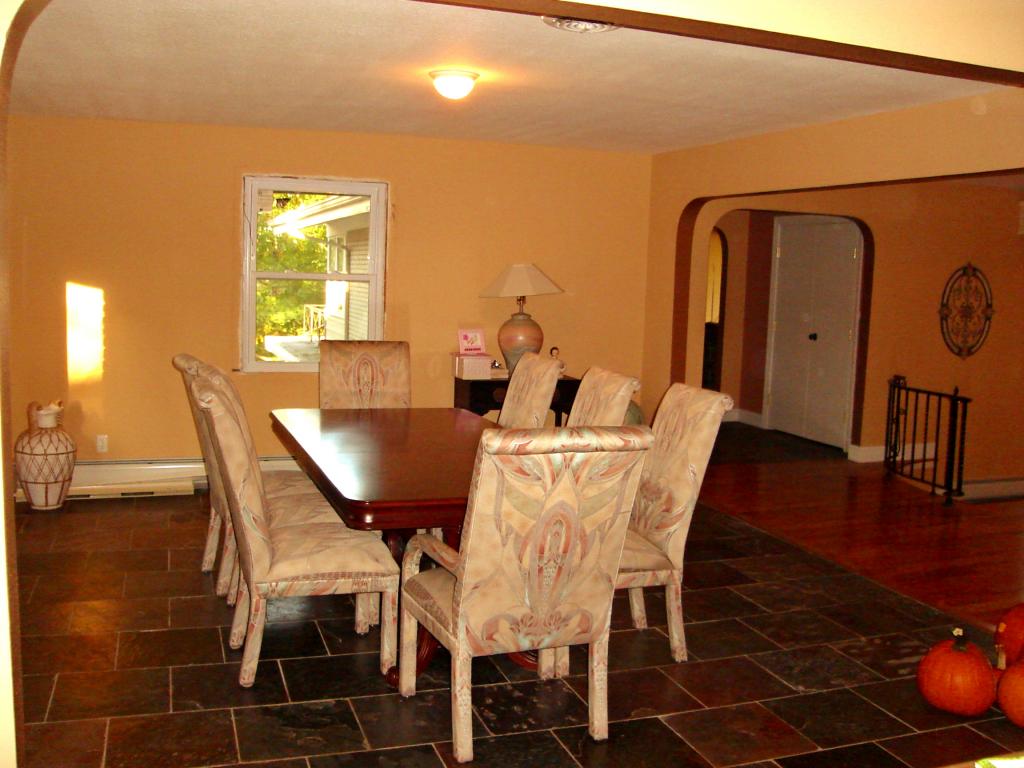 MLS #/Web ID: 2722643