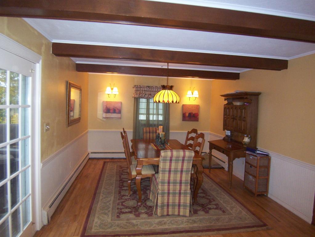 66 HILLSIDE RD