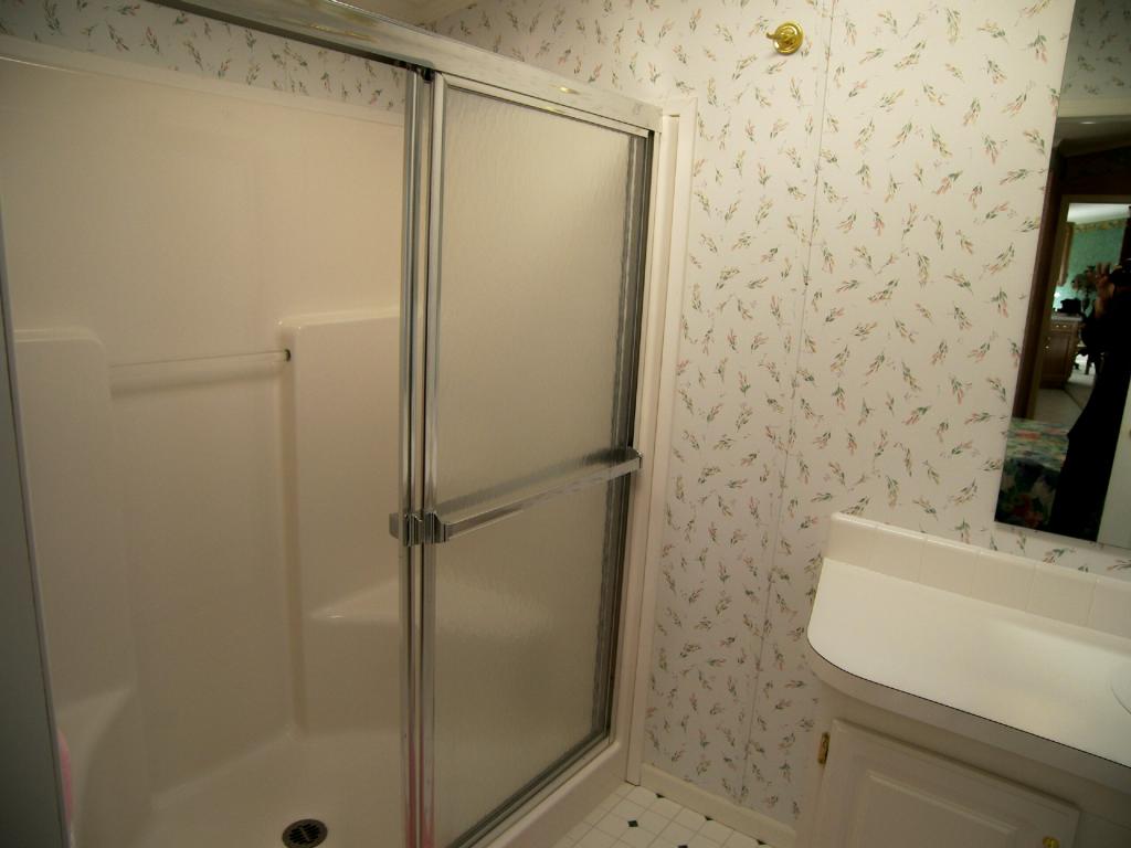 MLS #/Web ID: 2724843