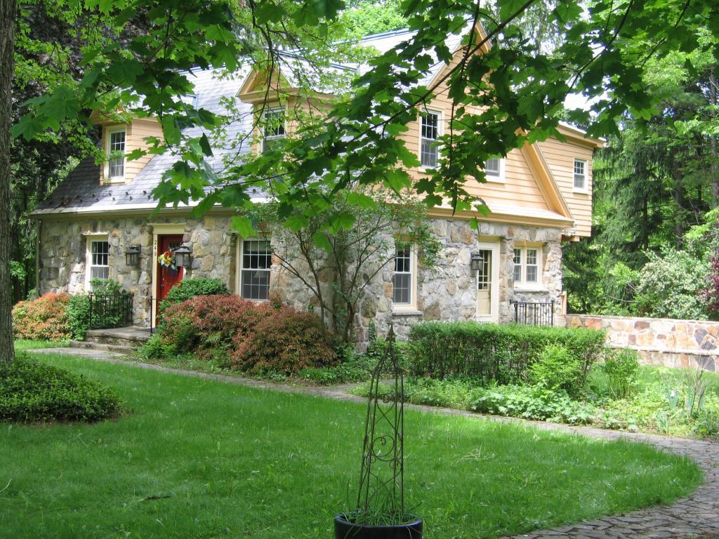 249 PEQUEST RD