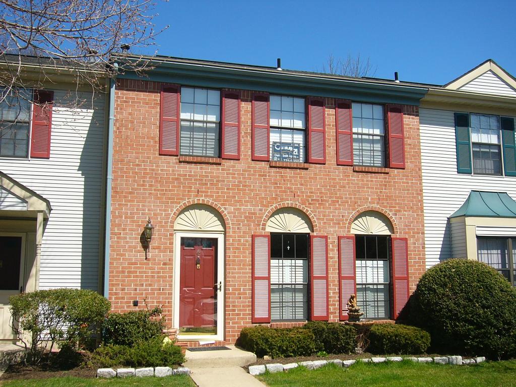 MLS #/Web ID: 2669744