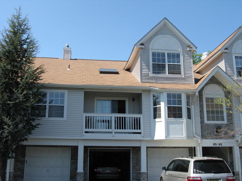 MLS #/Web ID: 2679544
