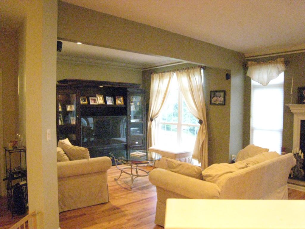 27 Rolling Views Drive