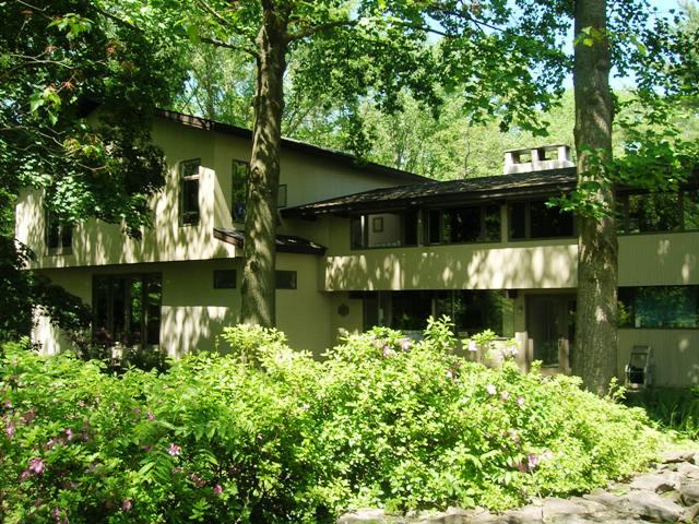 MLS #/Web ID: 2700744