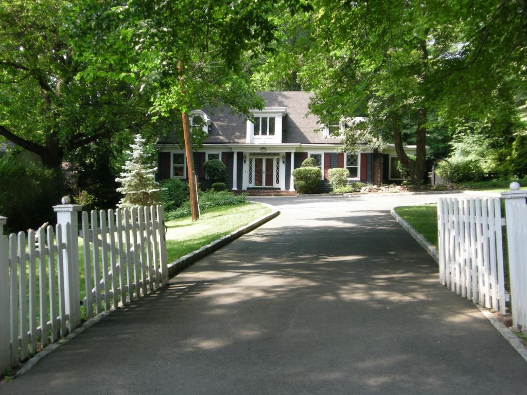 1515 Charlotte Road