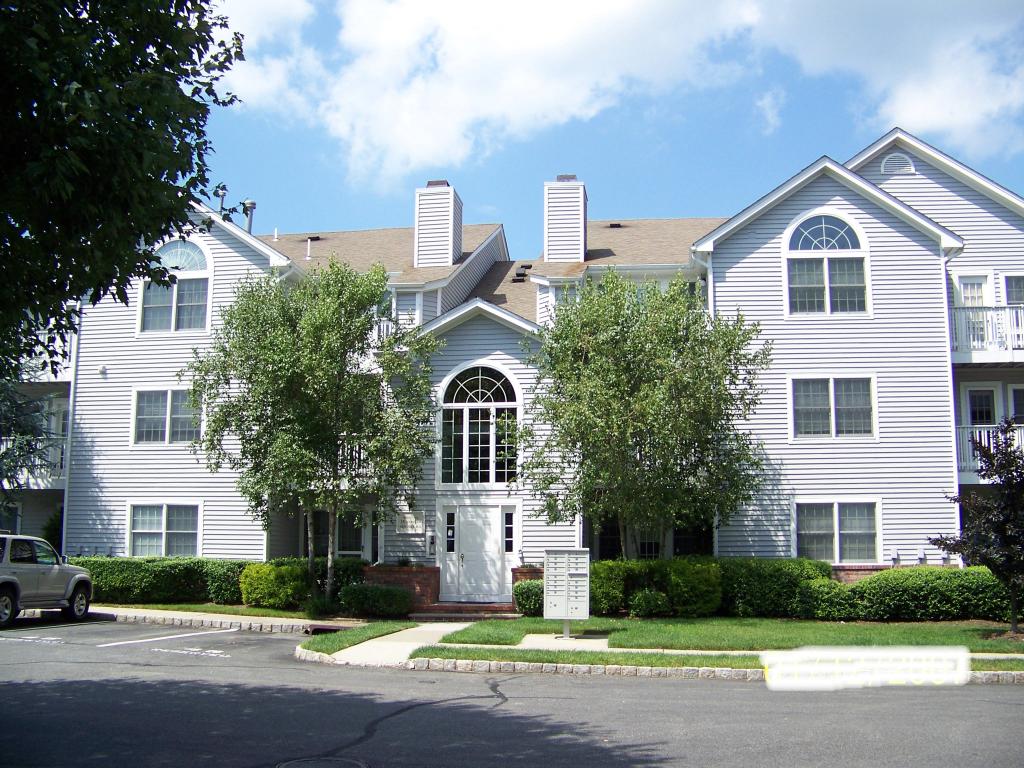 40 GENOBLE RD