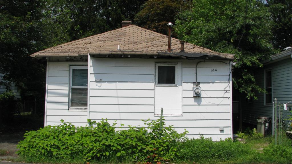MLS #/Web ID: 2706644