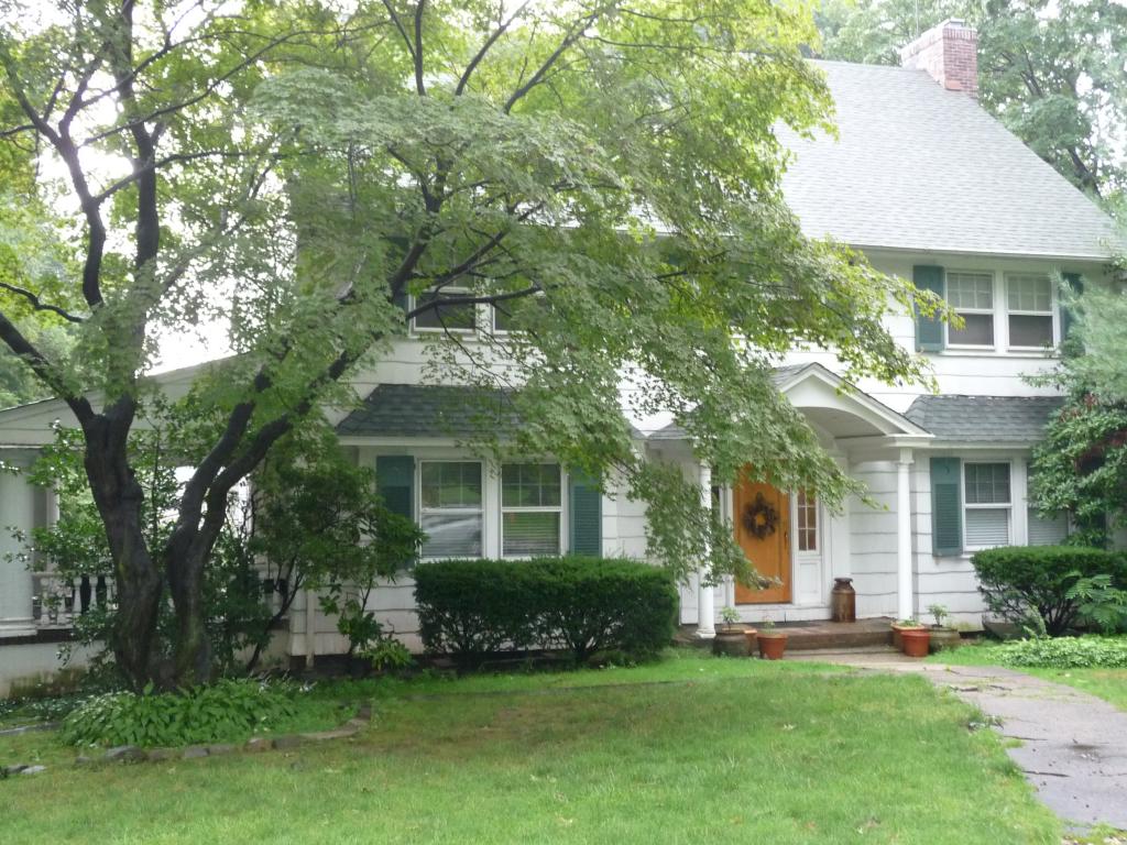 MLS #/Web ID: 2708244