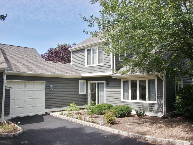 24 VILLAGE DR