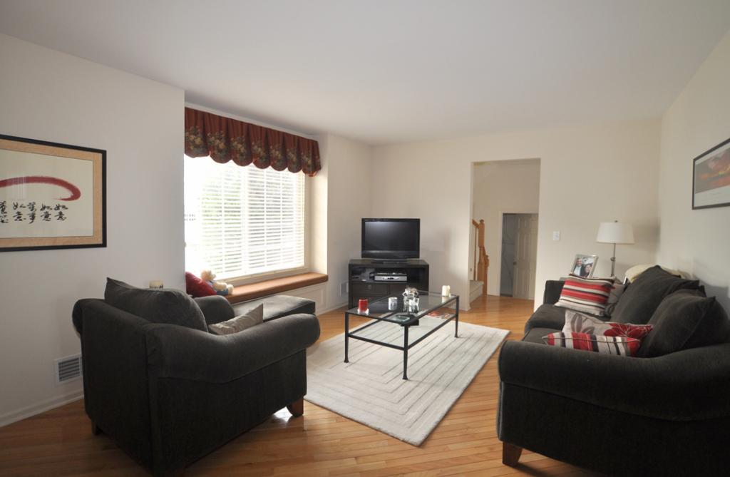MLS #/Web ID: 2712244