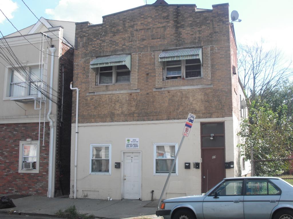 MLS #/Web ID: 2718444