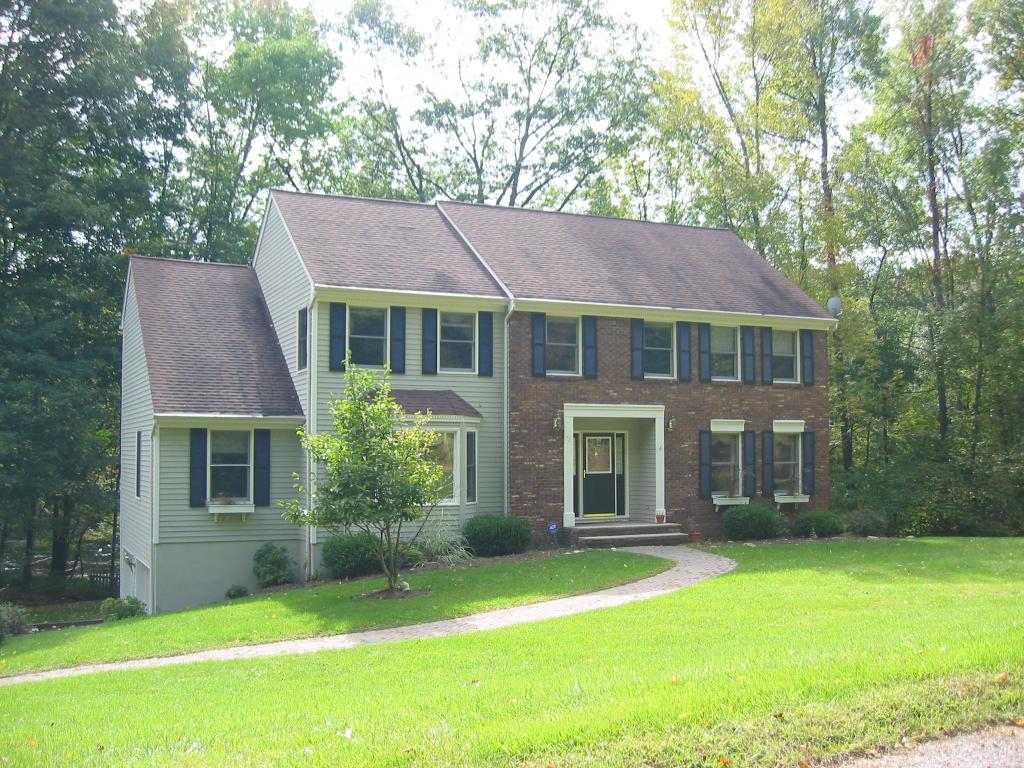 MLS #/Web ID: 2721844