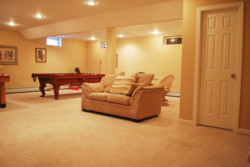 43 ROBINSON AVE