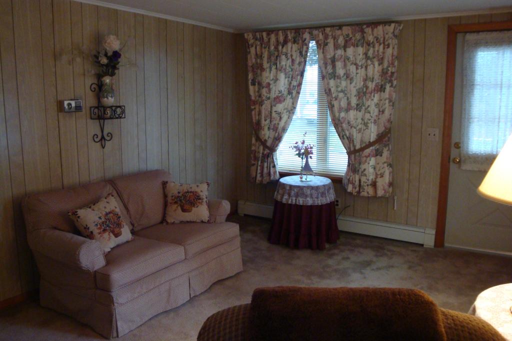 22 HILLCREST AVE