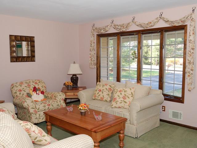 MLS #/Web ID: 2725844
