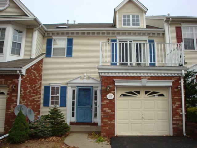 MLS #/Web ID: 2726344