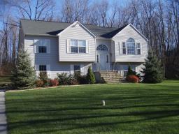51 WOODLAND RD