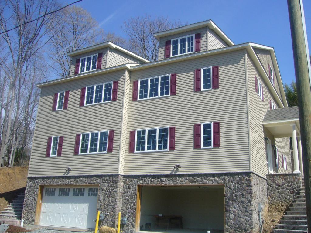74 PARK TERRACE NORTH