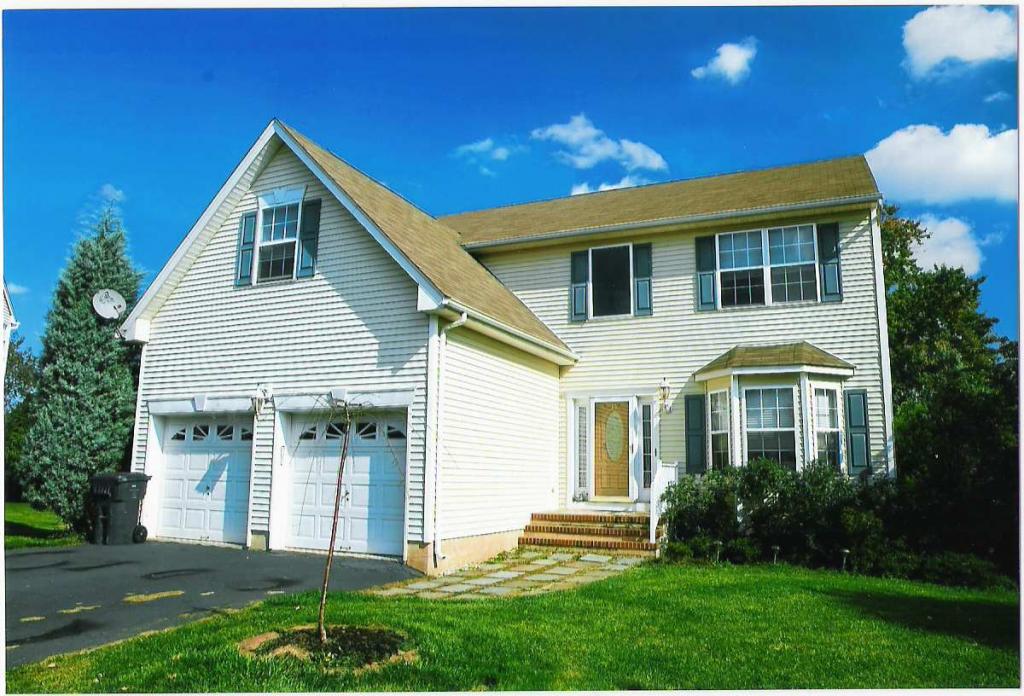 MLS #/Web ID: 2679745