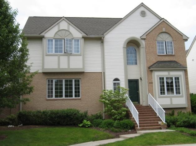 1009 Smith Manor Blvd