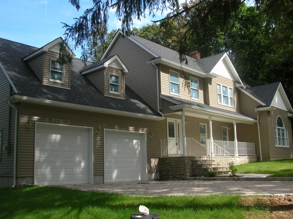 22 OAK TREE LANE