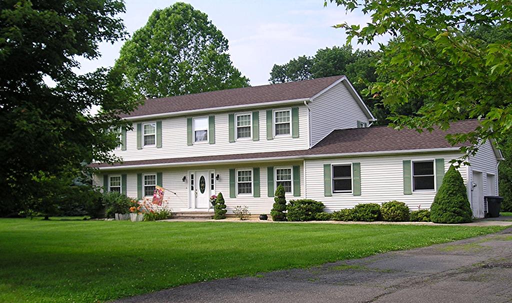 MLS #/Web ID: 2692945