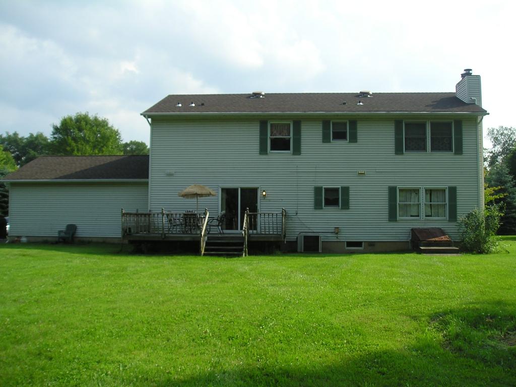 MLS #/Web ID: 2692945