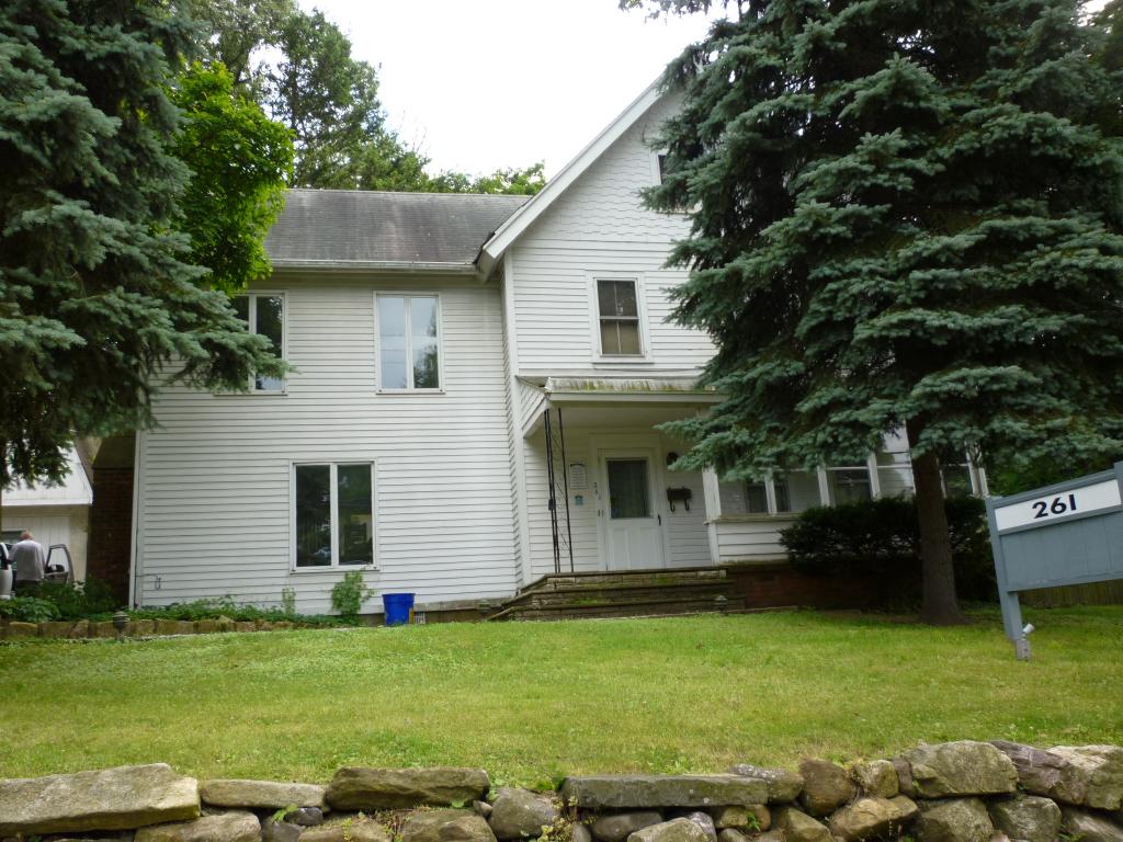 MLS #/Web ID: 2697345
