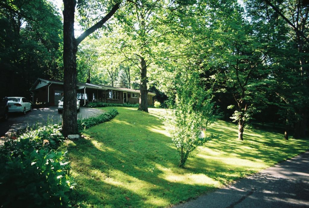 MLS #/Web ID: 2701345