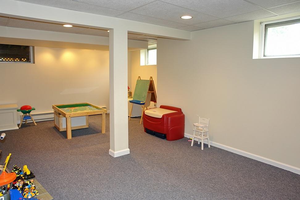 MLS #/Web ID: 2706945