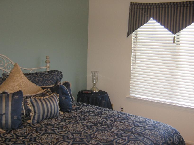 MLS #/Web ID: 2709745