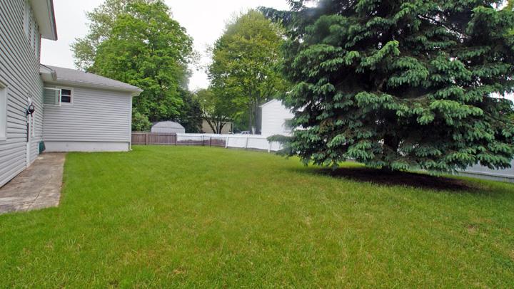 MLS #/Web ID: 2710645