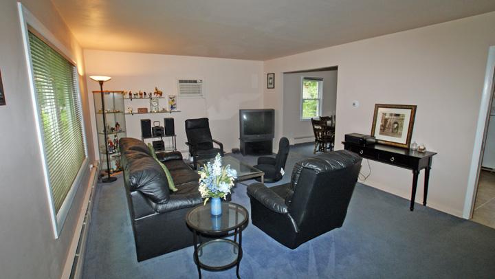 MLS #/Web ID: 2710645