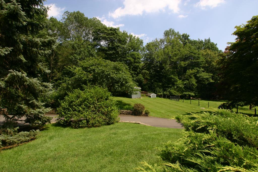 MLS #/Web ID: 2712345