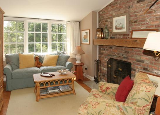 MLS #/Web ID: 2712345