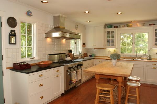 MLS #/Web ID: 2712345