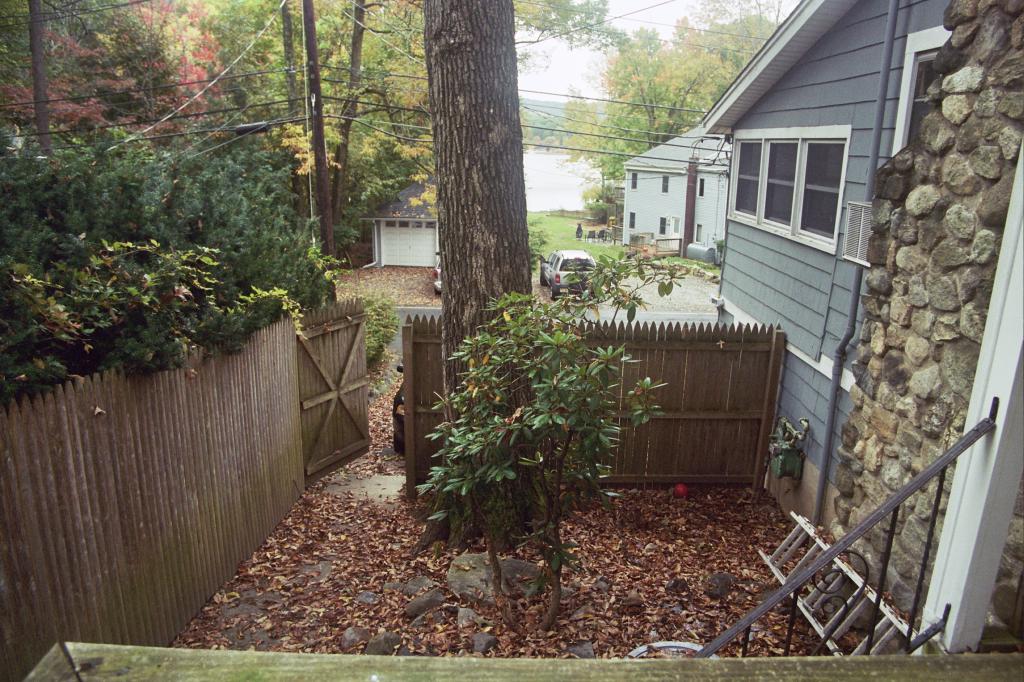 422 LAKEVIEW AVE