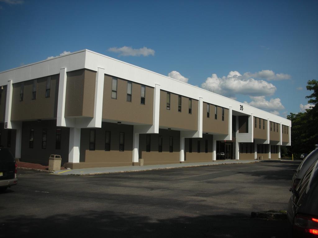 MLS #/Web ID: 2699646