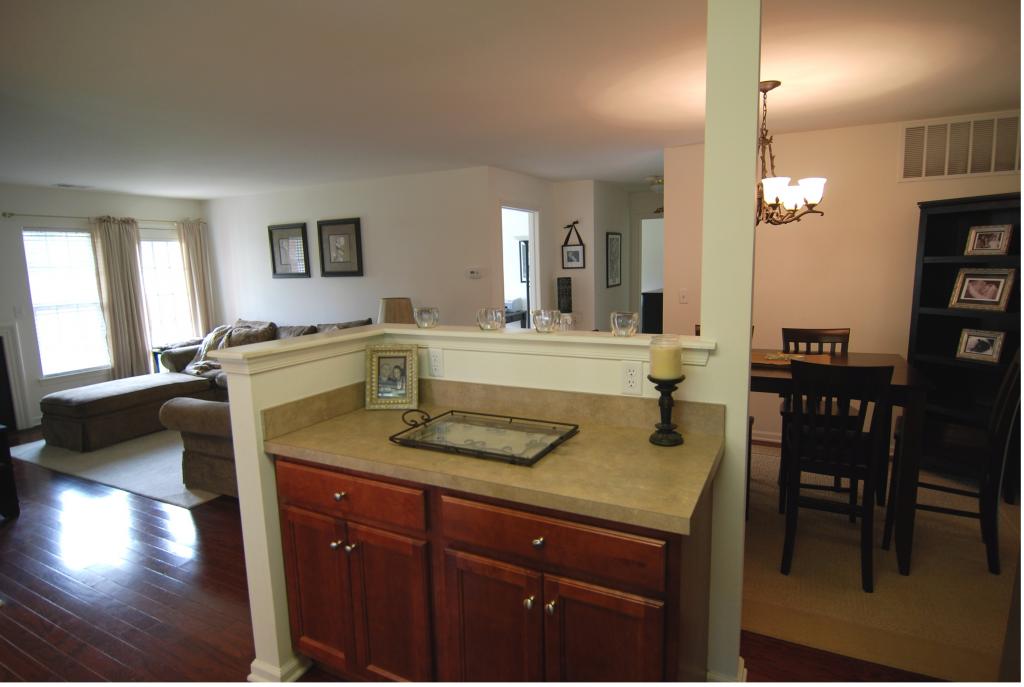 MLS #/Web ID: 2704146