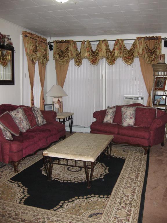 MLS #/Web ID: 2708546