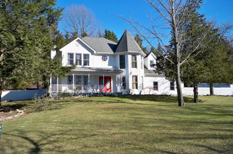 MLS #/Web ID: 2709946