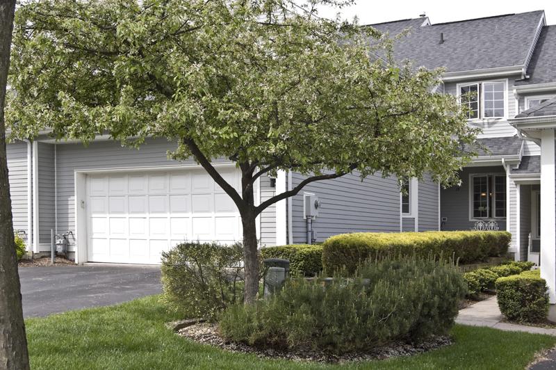 18 HIXSON CT