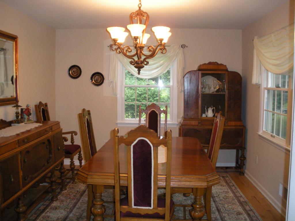 44 SYMOR DR