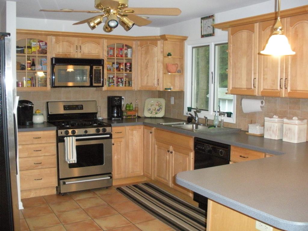 44 SYMOR DR
