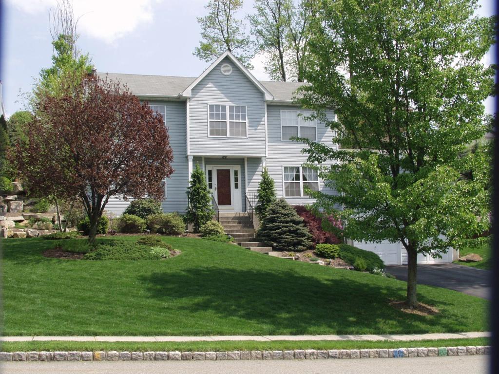 41 SHERBROOK DR