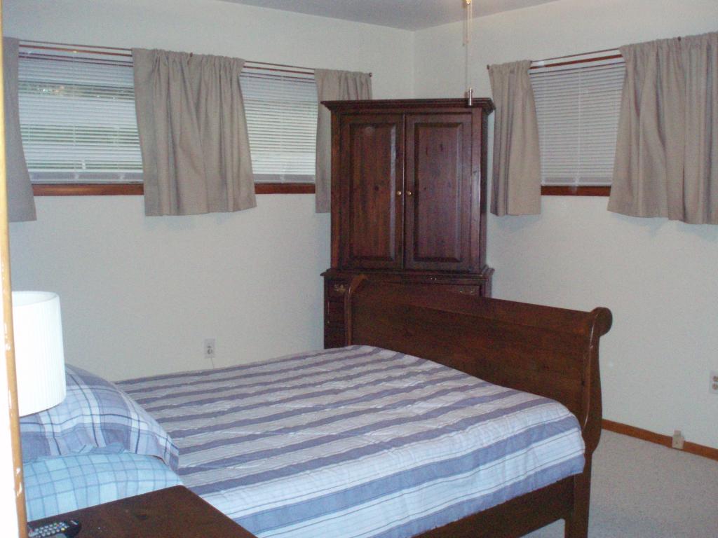205 HEMLOCK AVE