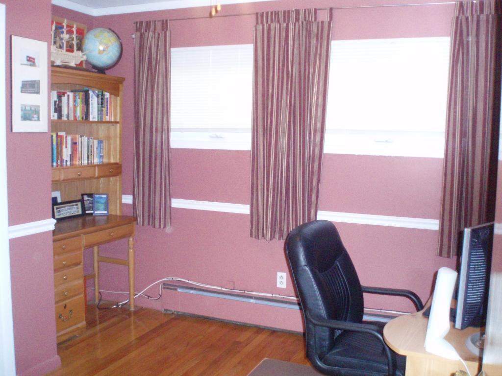 205 HEMLOCK AVE
